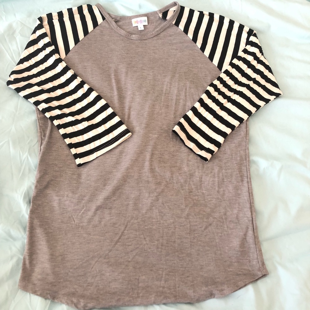 LulaRoe Randy Baseball T-Shirt Size L Striped Arms